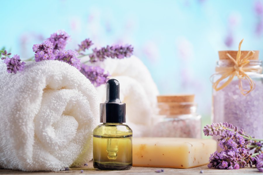 5-Amazing-Benefits-of-Lavender-Essential-Oil